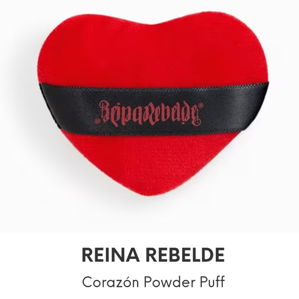 🤩REINA REBELDE Corazón Powder Puff